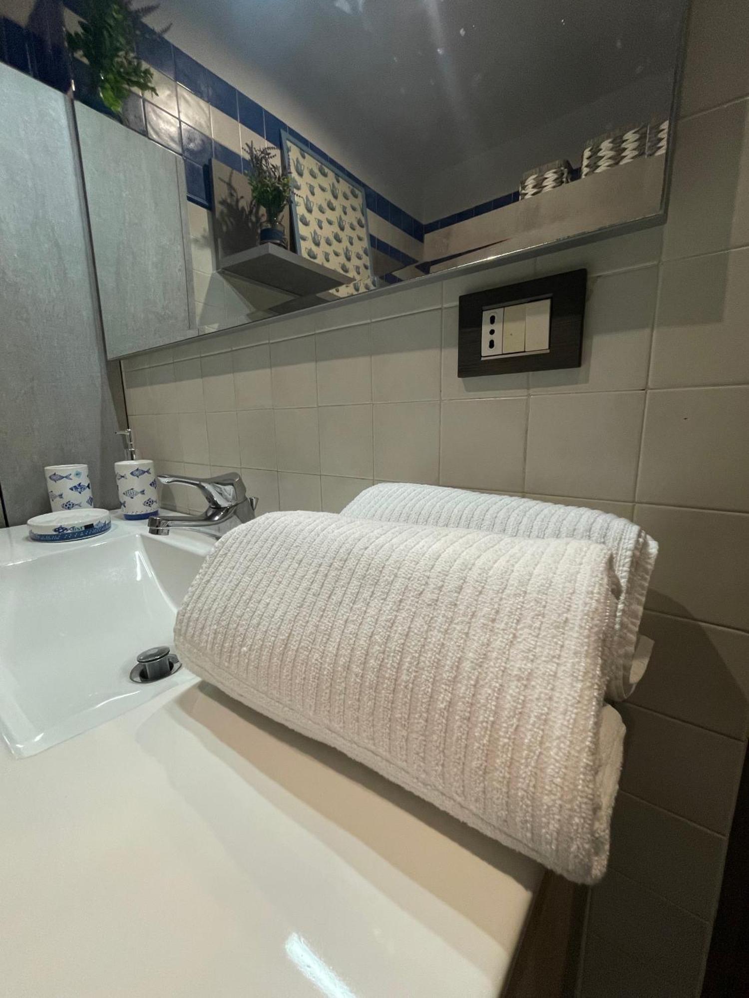 Cinqueterredoc Apartment La Spezia Ngoại thất bức ảnh